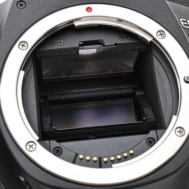 良品＞ Canon EOS 6D ボディ｜フルサイズ一眼レフ｜シャッター数12,054
