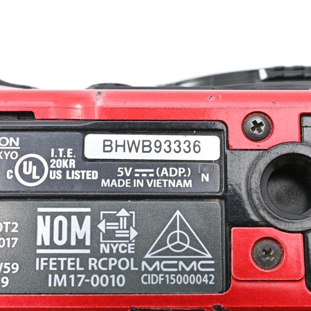 OLYMPUS Tough TG-5 レッド 本体と付属品 並品＞ OLYMPUS Tough TG-5 レッド｜防水タフコンパクトデジタルカメラ
