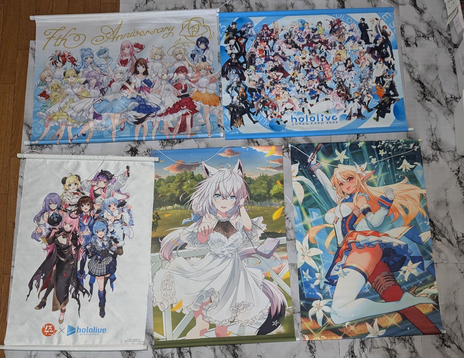 ホロライブ タペストリー 46本 まとめ売り - メルカリ