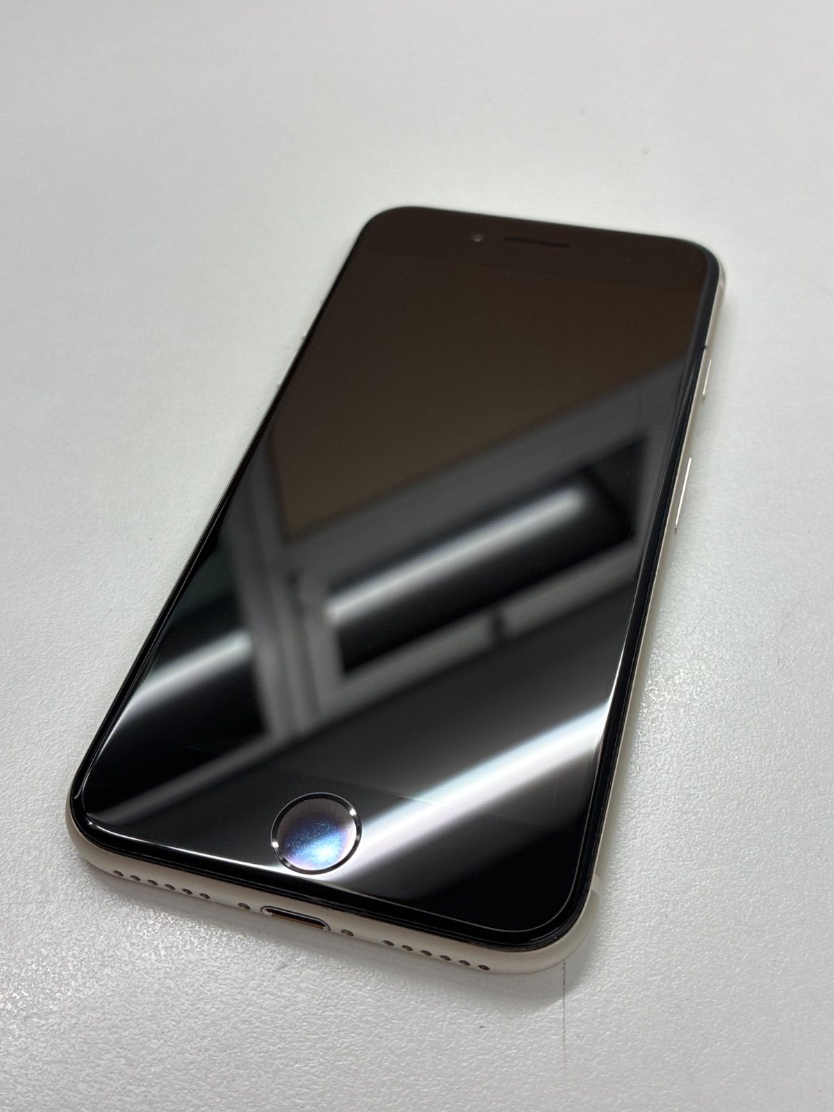 ジャンク iPhone Apple 全体的に状態が悪い - メルカリ