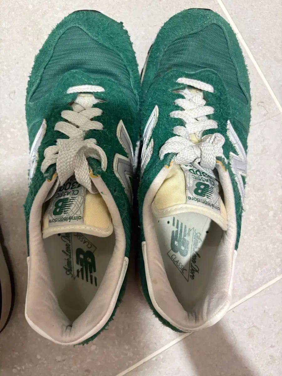 New Balance 1300 AIME LEON DORE モースグリン