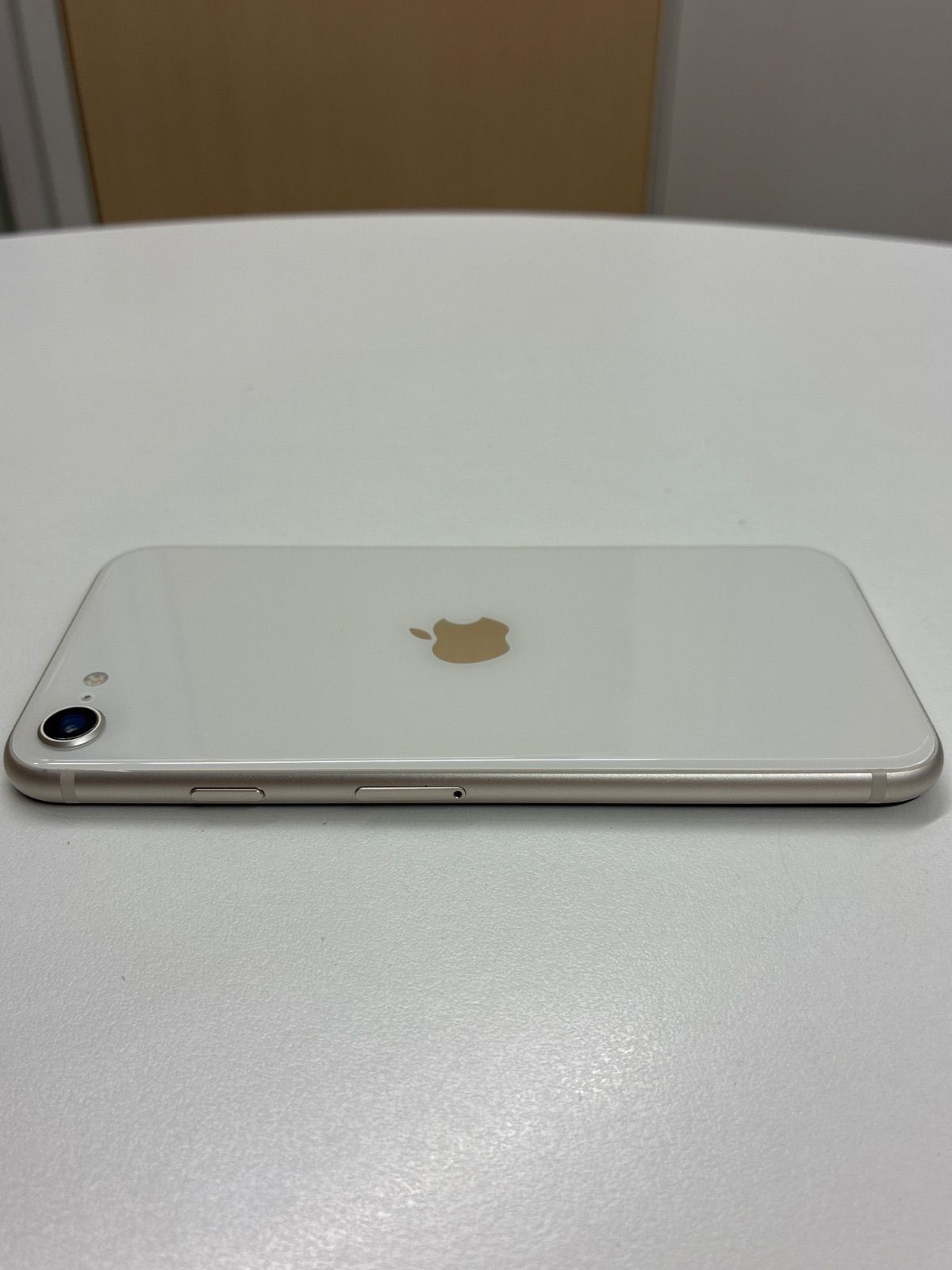 ジャンク iPhone Apple 全体的に状態が悪い - メルカリ