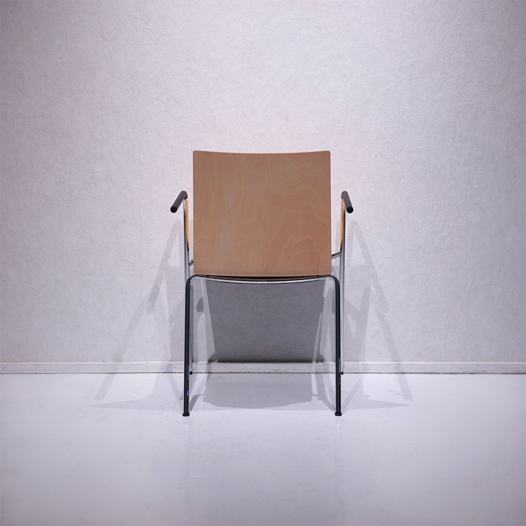 THONET S162PF / プロ仕上げ トーネット S160 ダイニングチェア アームチェア モダン デザイナーズ Delphin Design（関連:Vitra，Magis）
