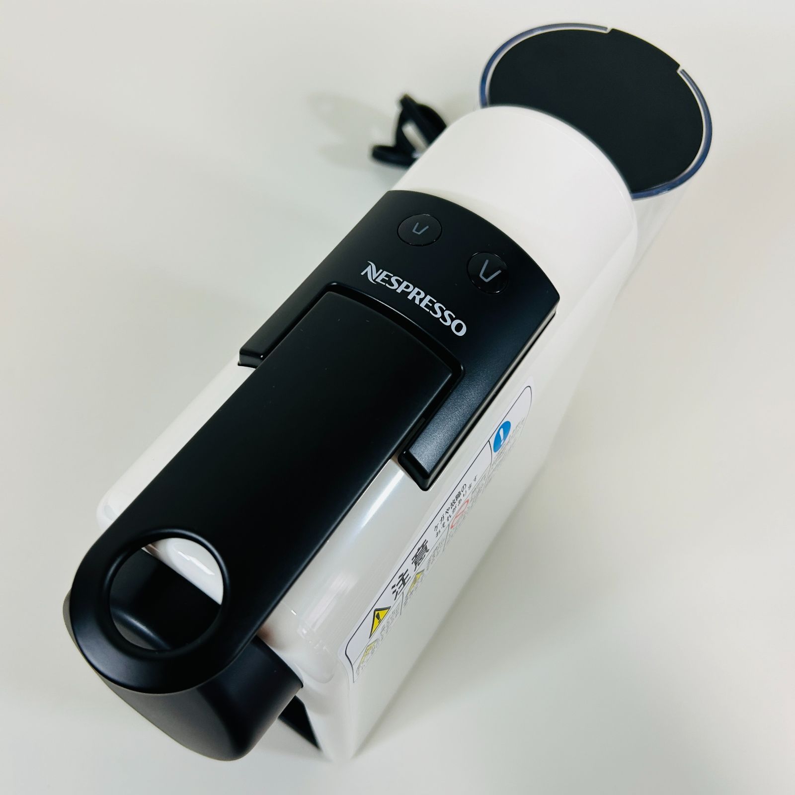 美品】【2025年製】ネスプレッソ エッセンサミニ D30-WH カプセル式