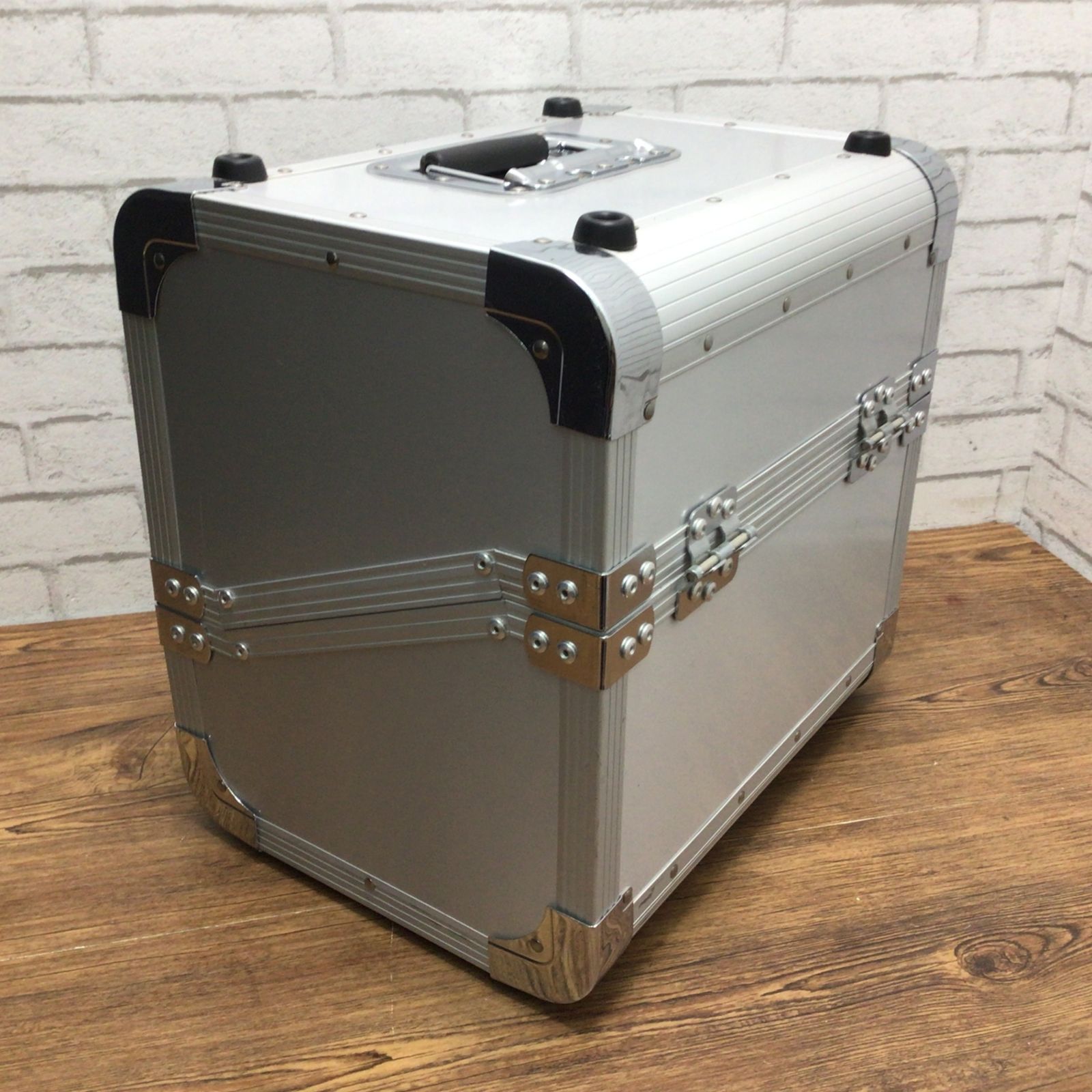 6322 LPレコードケース ハードケース アルミ製 シルバー LP約50枚収納