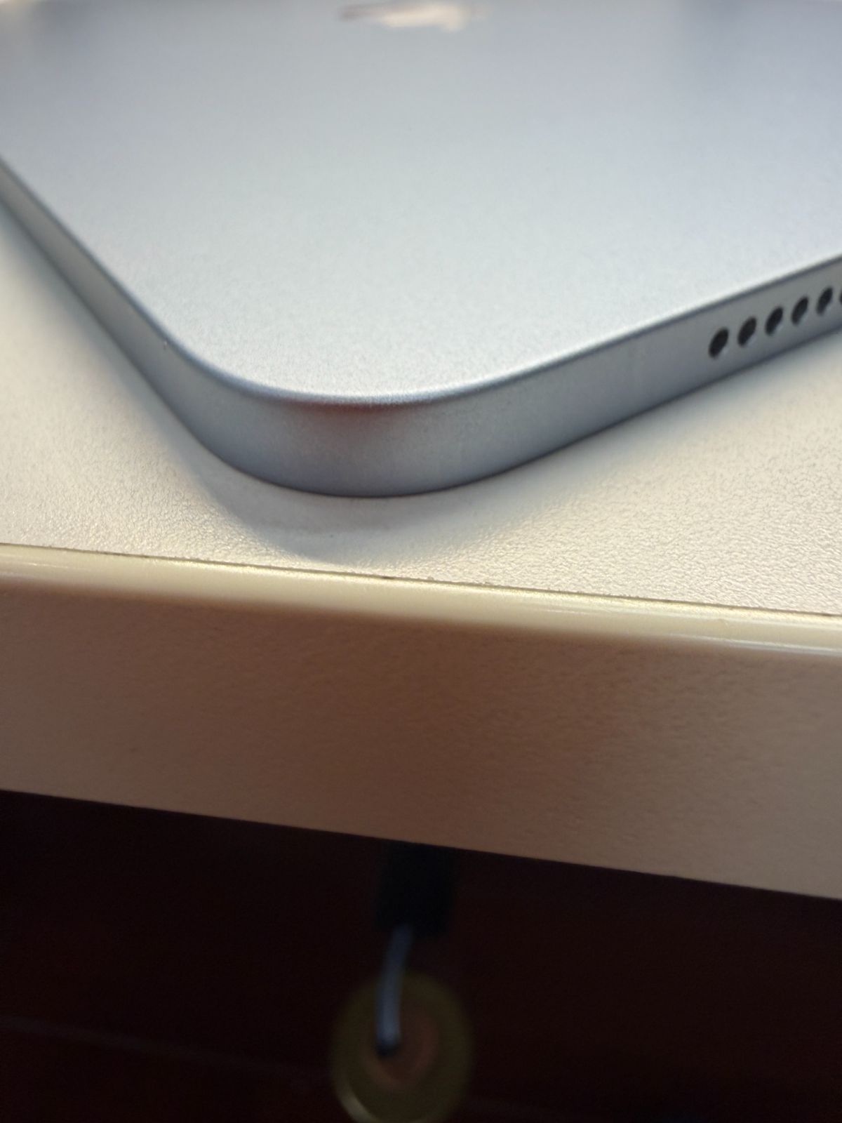 訳ありiPad Air 4 256GB Wi-Fi ブルー - メルカリ
