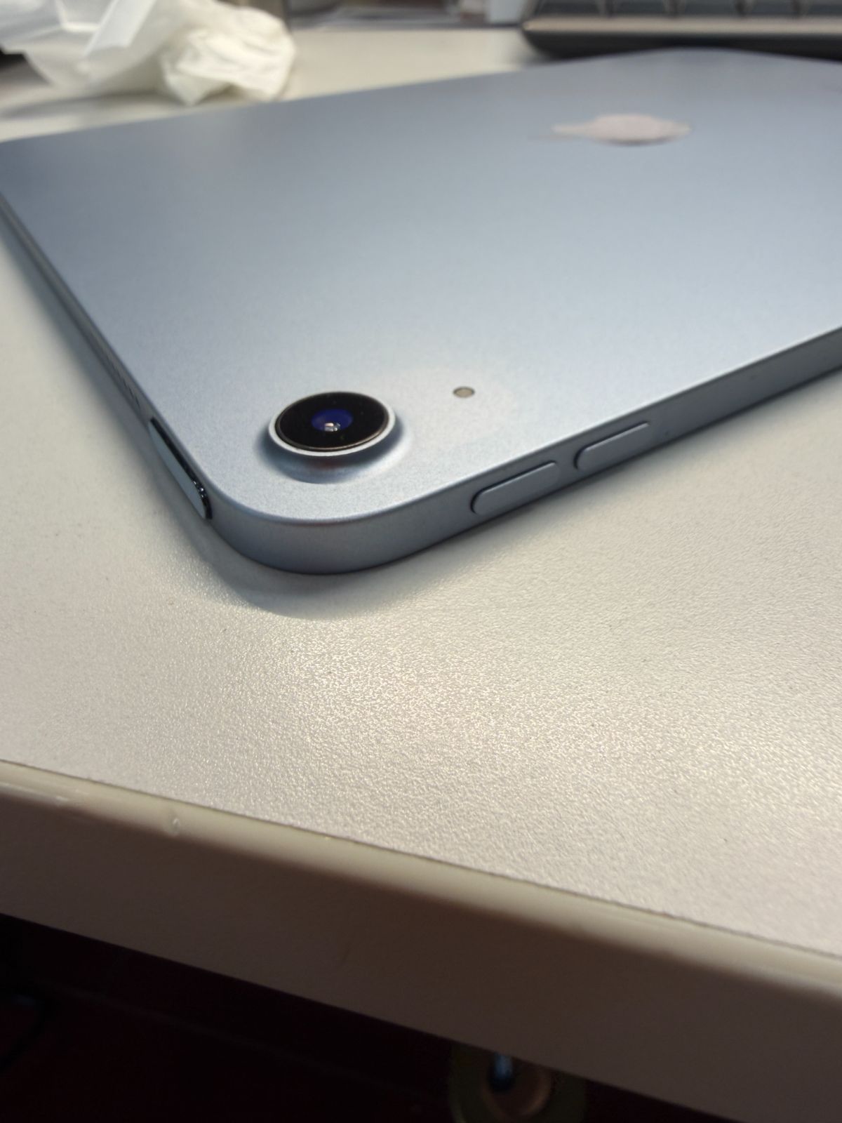 訳ありiPad Air 4 256GB Wi-Fi ブルー - メルカリ