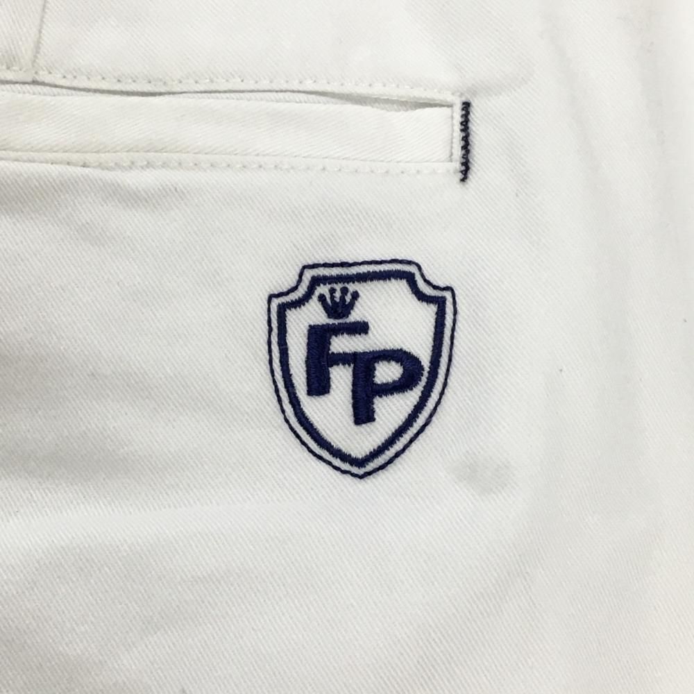 美品】フェアリーパウダー パンツ 白 ロゴ刺しゅう レディース 28