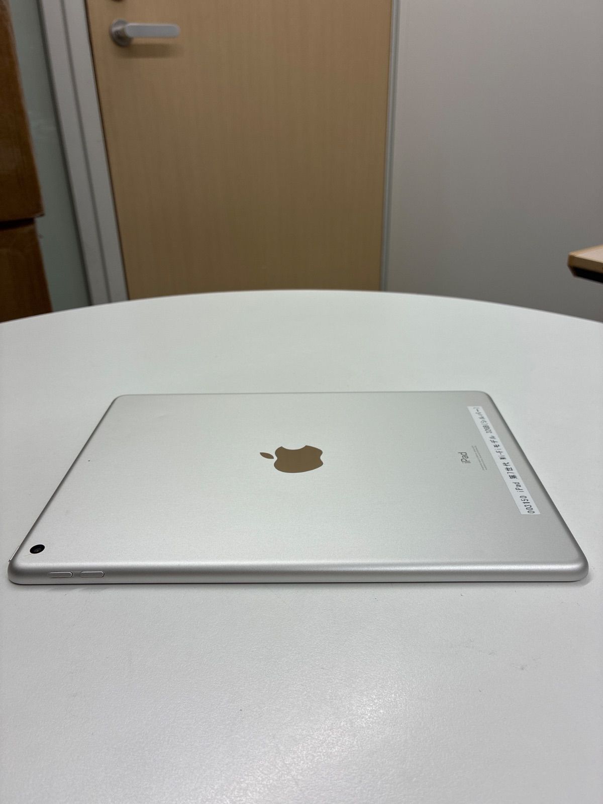 Apple iPad 第7世代 Wi-Fi 32GB シルバー A2197 ジャンク 本体のみ
