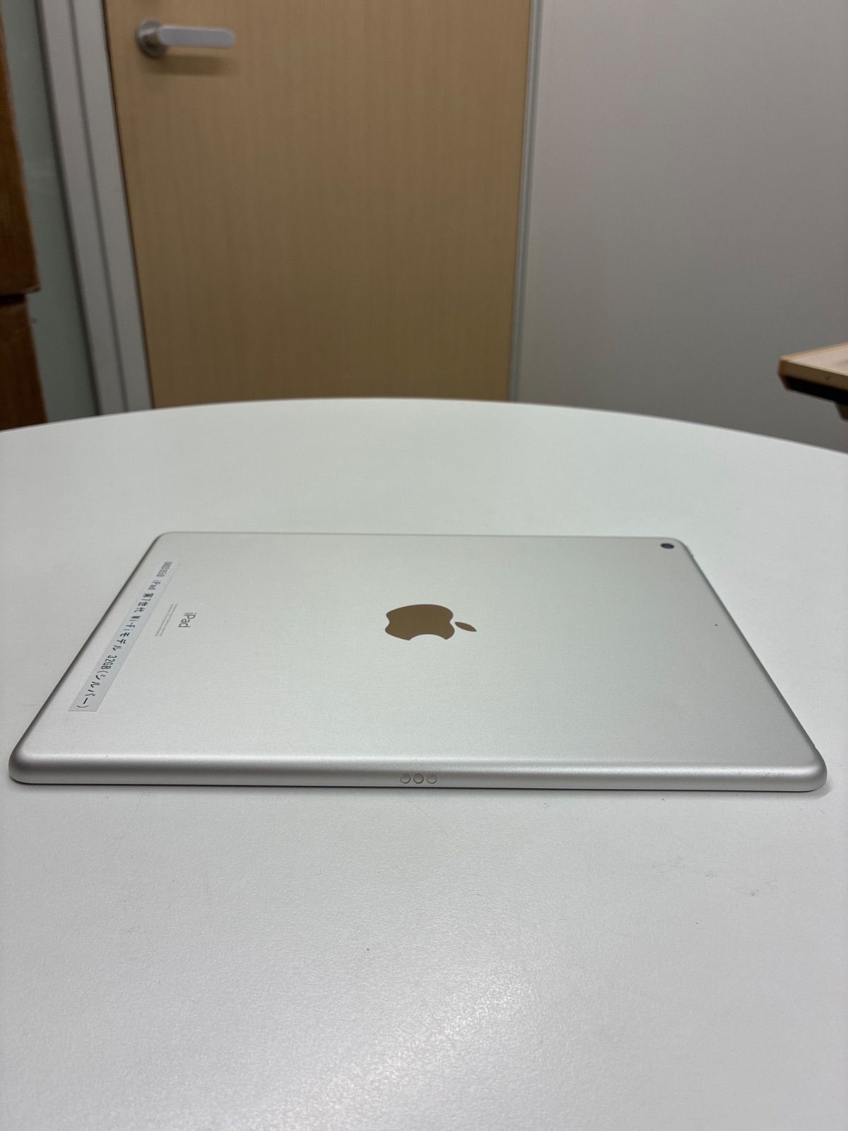 Apple iPad 第7世代 Wi-Fi 32GB シルバー A2197 ジャンク 本体のみ