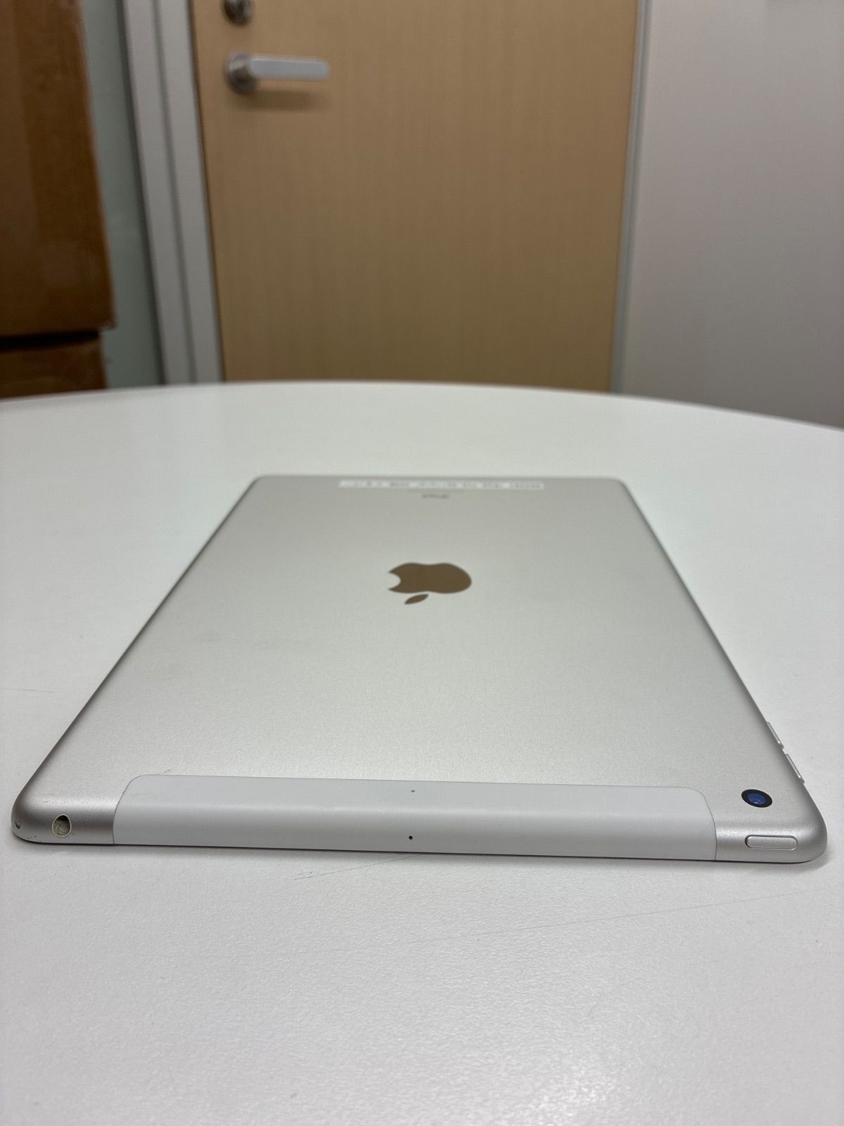 Apple iPad 第7世代 Cellular 32GB シルバー A2198 ジャンク リンゴ