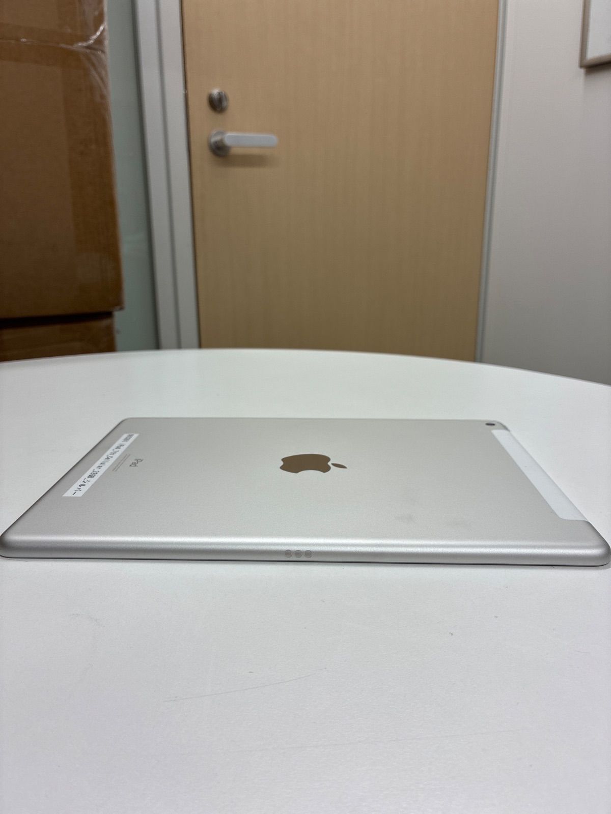 Apple iPad 第7世代 Cellular 32GB シルバー A2198 ジャンク リンゴ