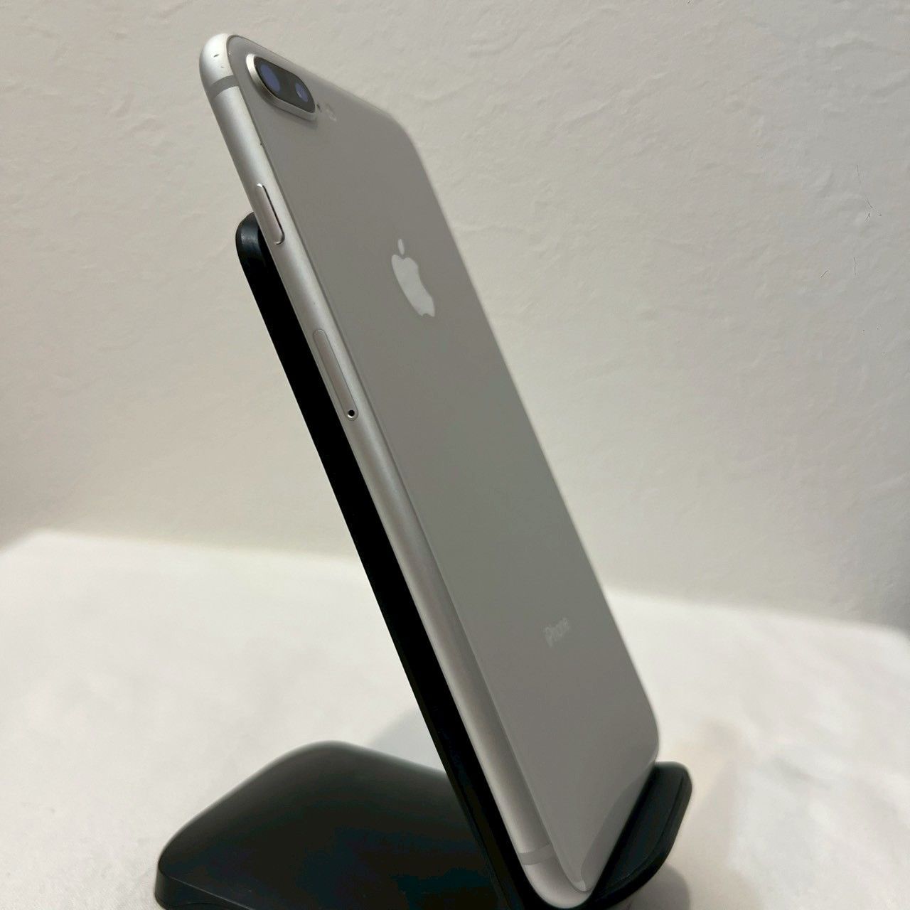 iPhone 8 Plus 256GB シルバー SIMフリー 美品 - メルカリ