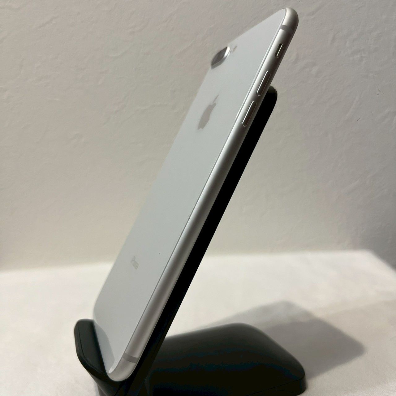 iPhone 8 Plus 256GB シルバー SIMフリー 美品 - メルカリ