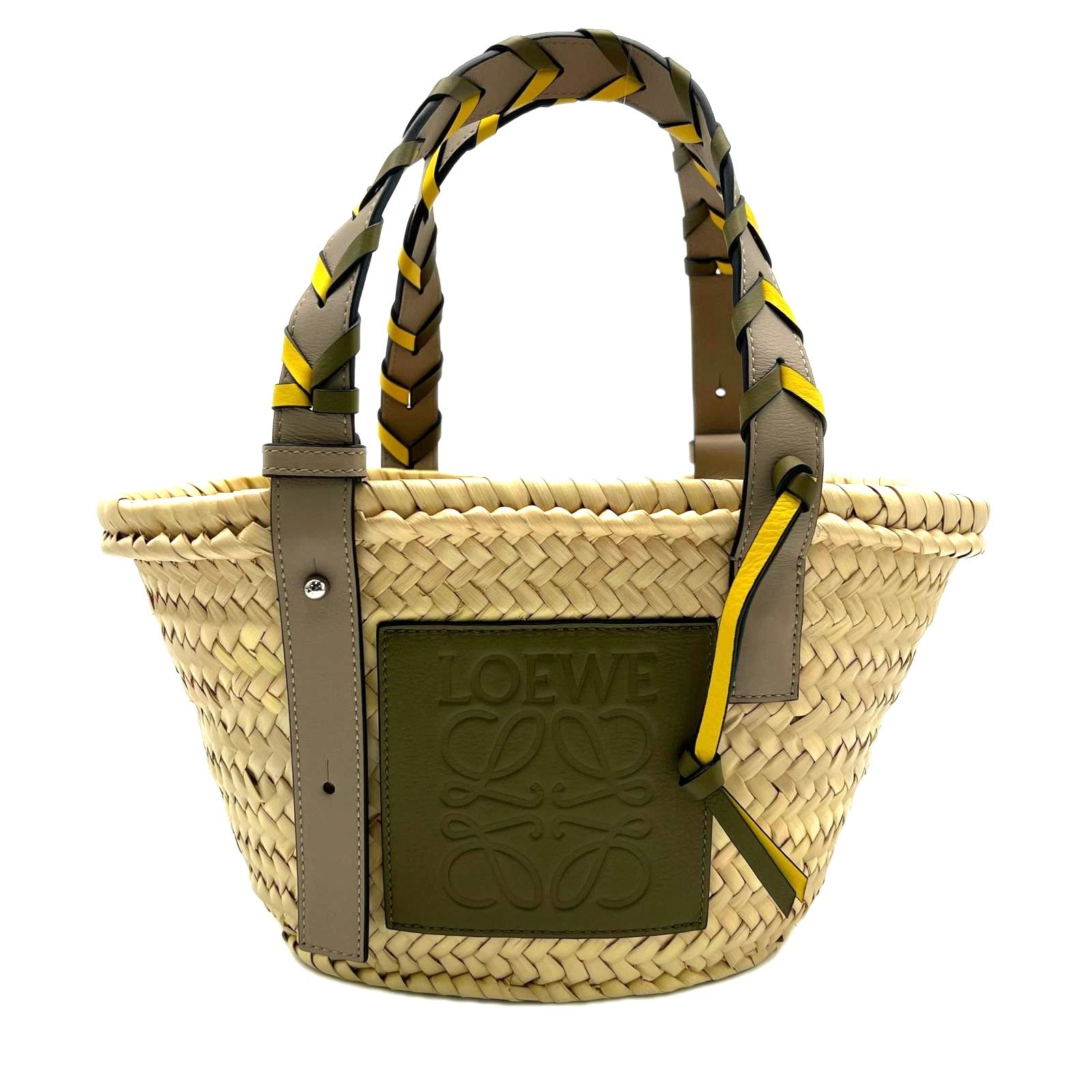 ☆3日以内返品可☆ 美品 LOEWE ロエベ ヤシの葉&カーフ アナグラム