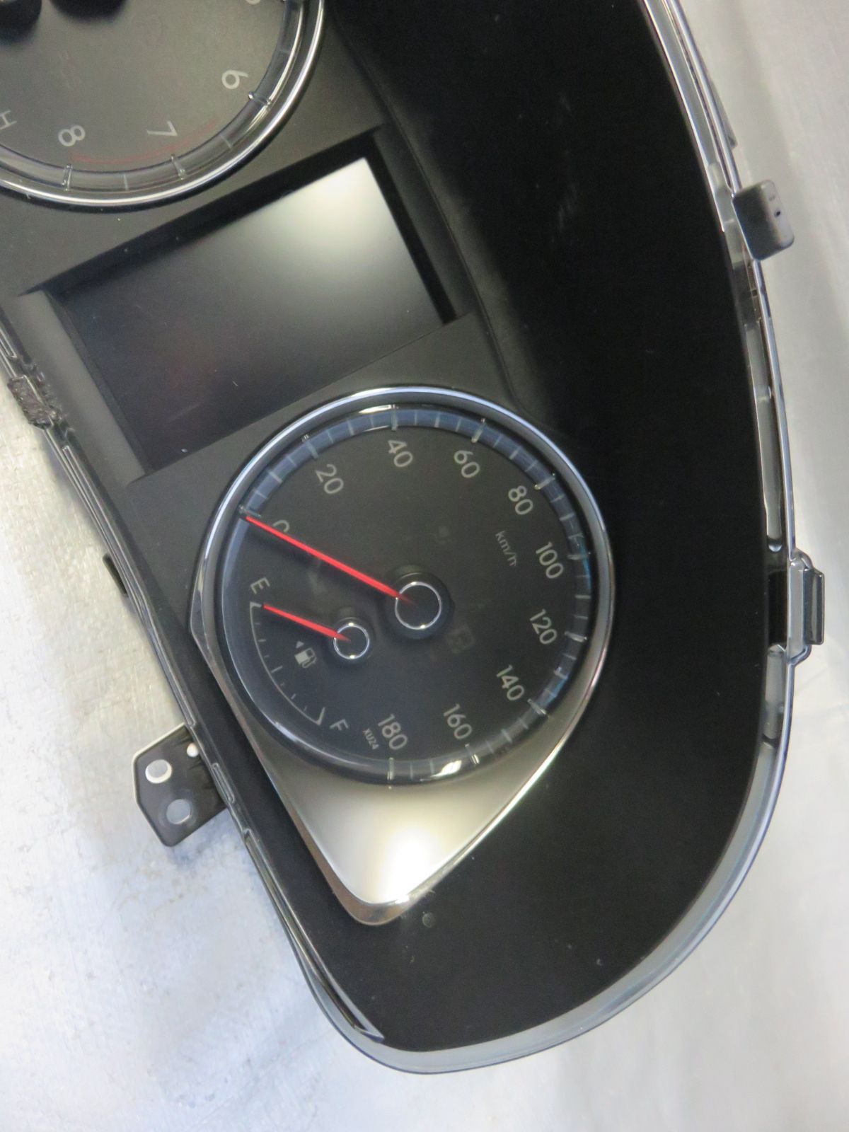 ☆SB1005/動作OK トヨタ ハリアー ZSU60W AVU65W 純正 スピード
