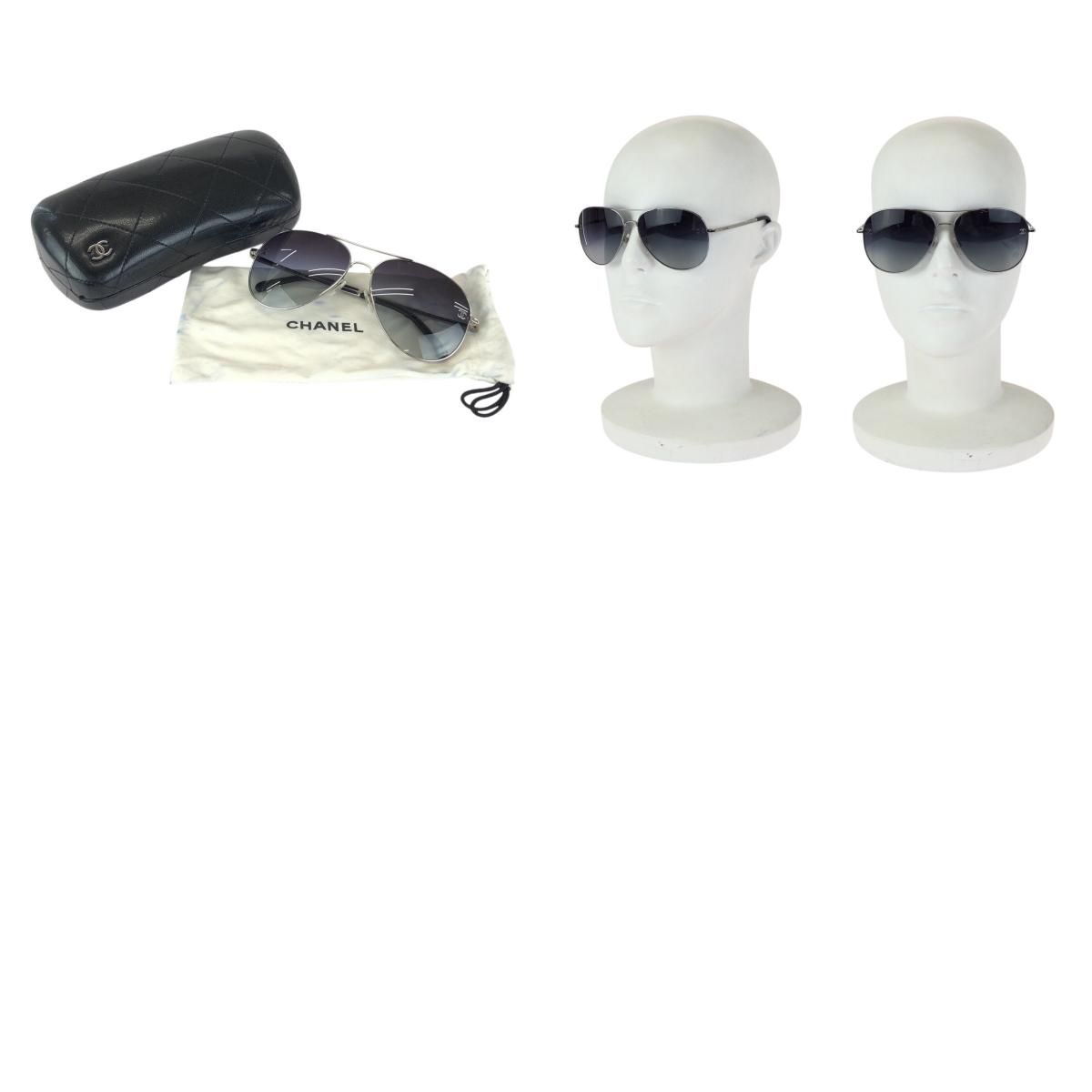 美品 CHANEL シャネル ココマーク グレー シルバー金具 チタン/レザー