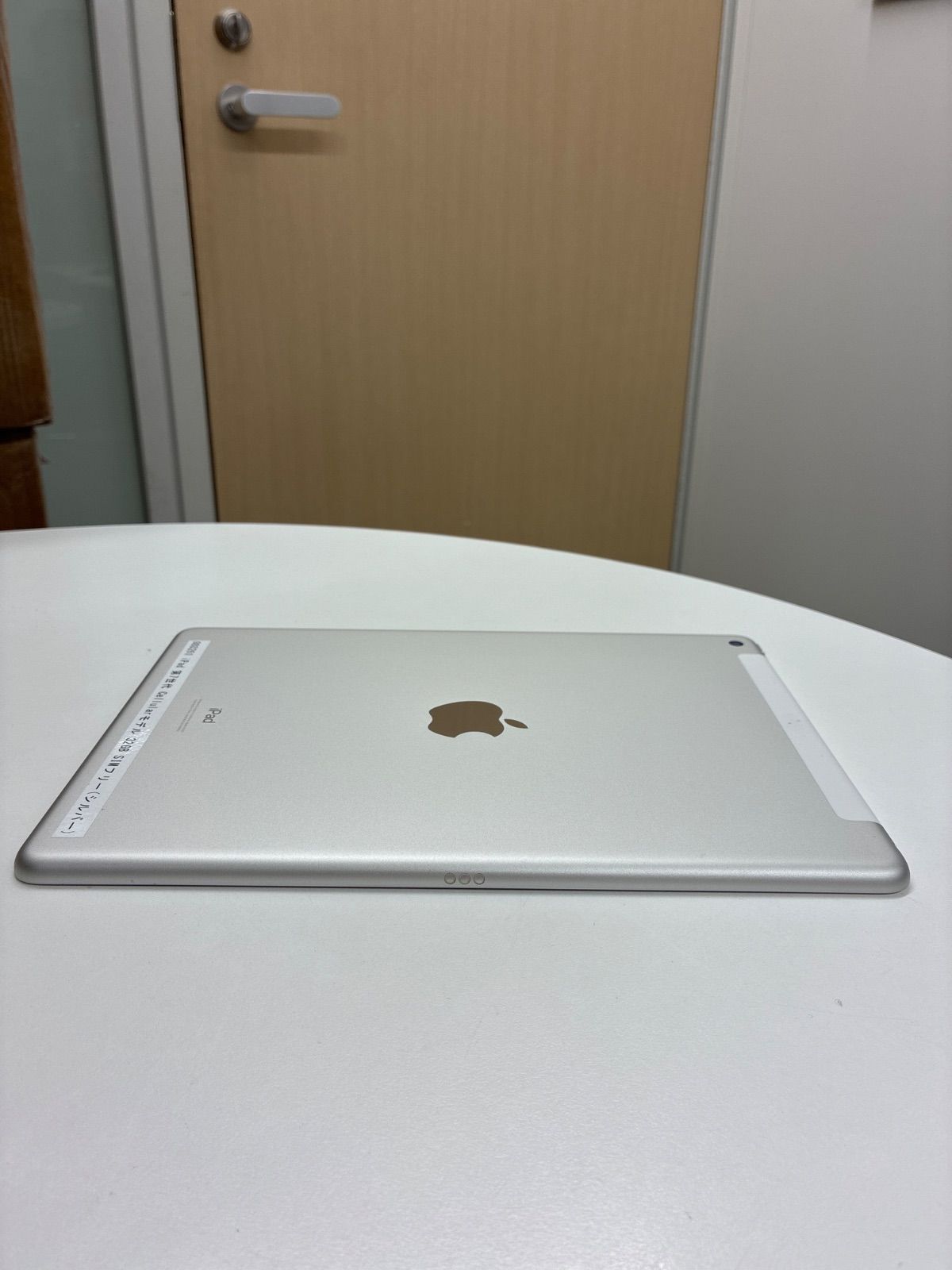 Apple iPad 第7世代 Cellular 32GB シルバー A2200 SIMフリー ジャンク