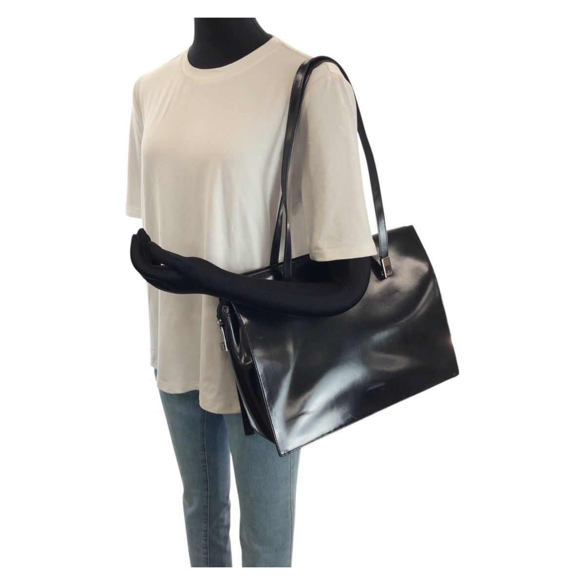 GUCCI グッチ ブラック 黒 シルバー金具 エナメル 001 3264 ショルダー
