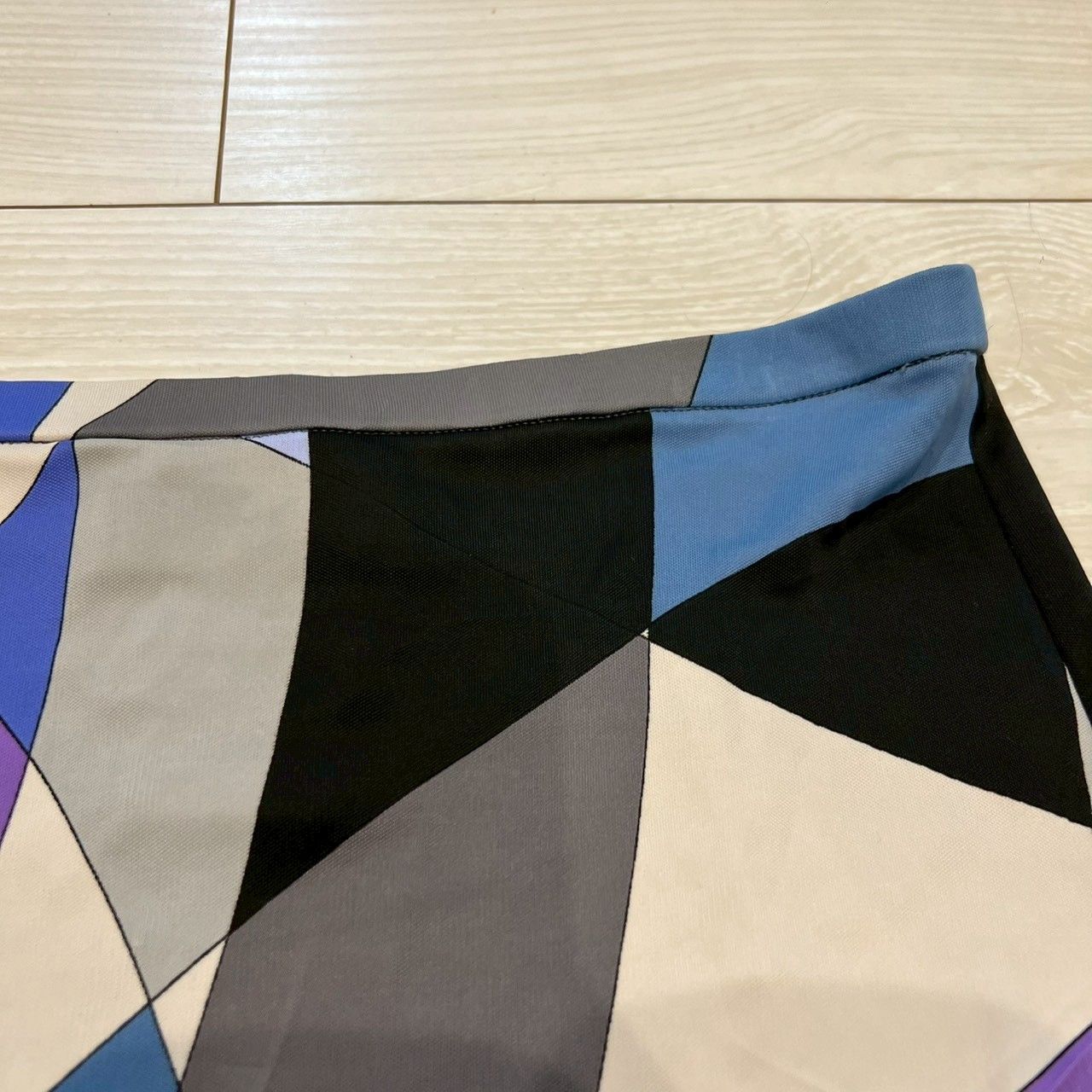 美品】EMILIO PUCCI エミリオプッチ スカート 総柄 イタリア製 サイズ