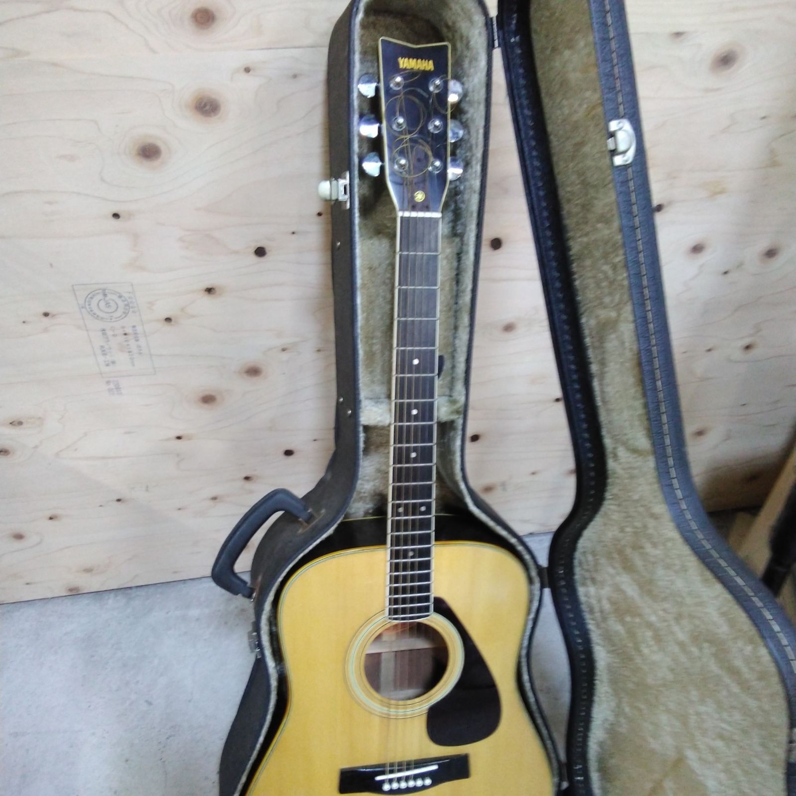 ハードケース付き！ YAMAHA FG-201 アコースティックギター ヤマハ