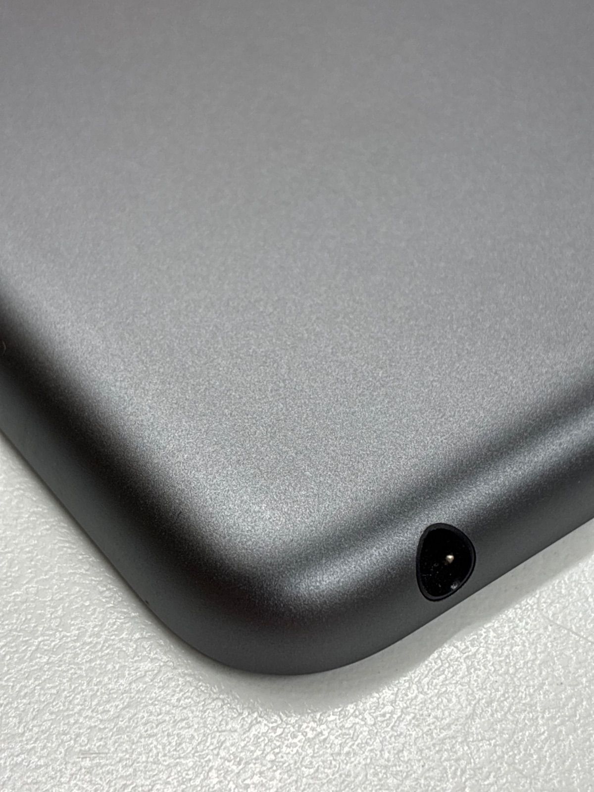 完全ジャンク iPad本体 Apple 全体的に状態が悪い - メルカリ