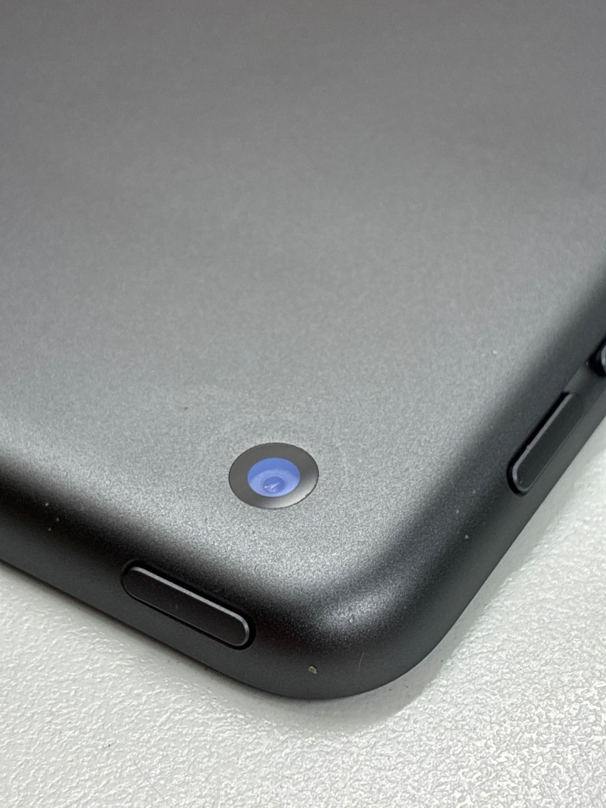 完全ジャンク iPad本体 Apple 全体的に状態が悪い - メルカリ