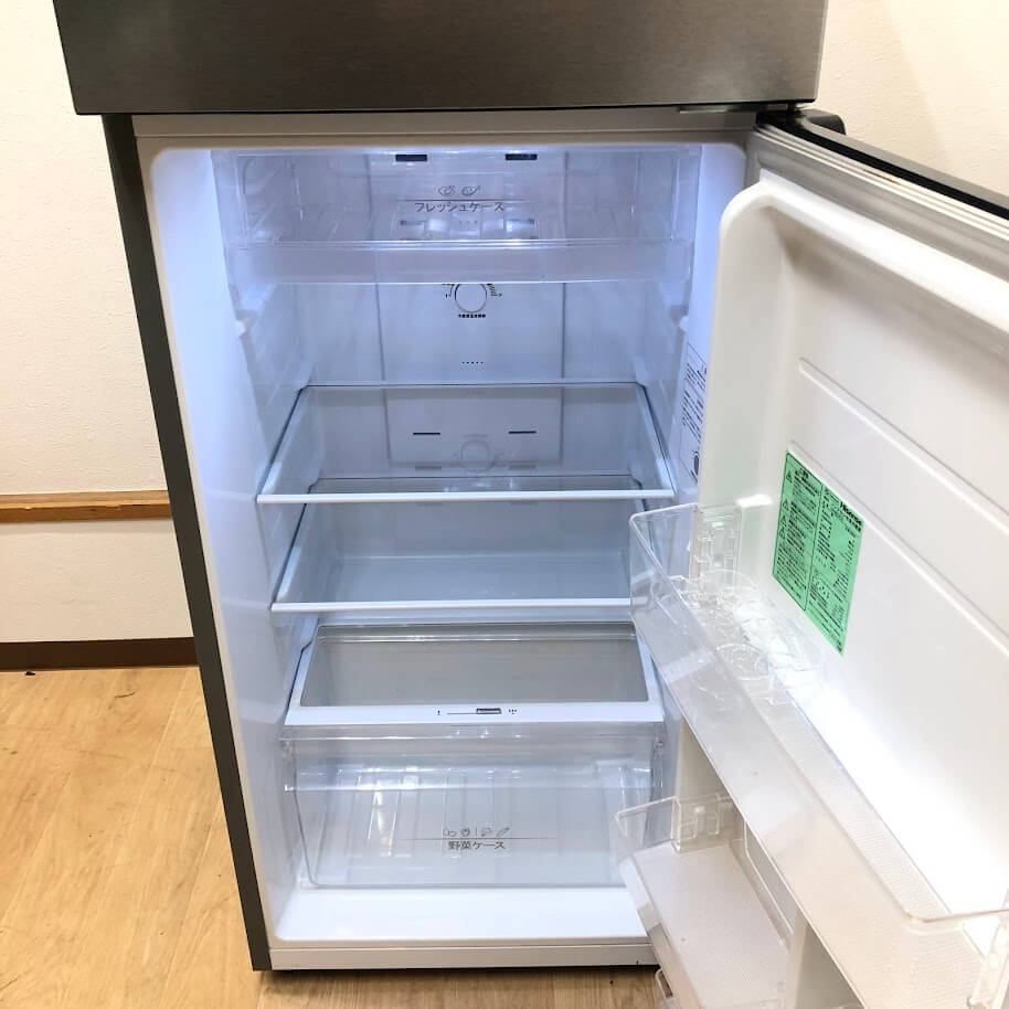 ss8863 【中古】 ハイセンス 冷蔵庫 227L HR-B2302 ダークシルバー 2