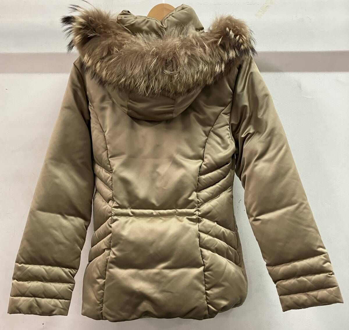 MONCLER モンクレール ダウンジャケット 69951 ブルガリア製 TANZ