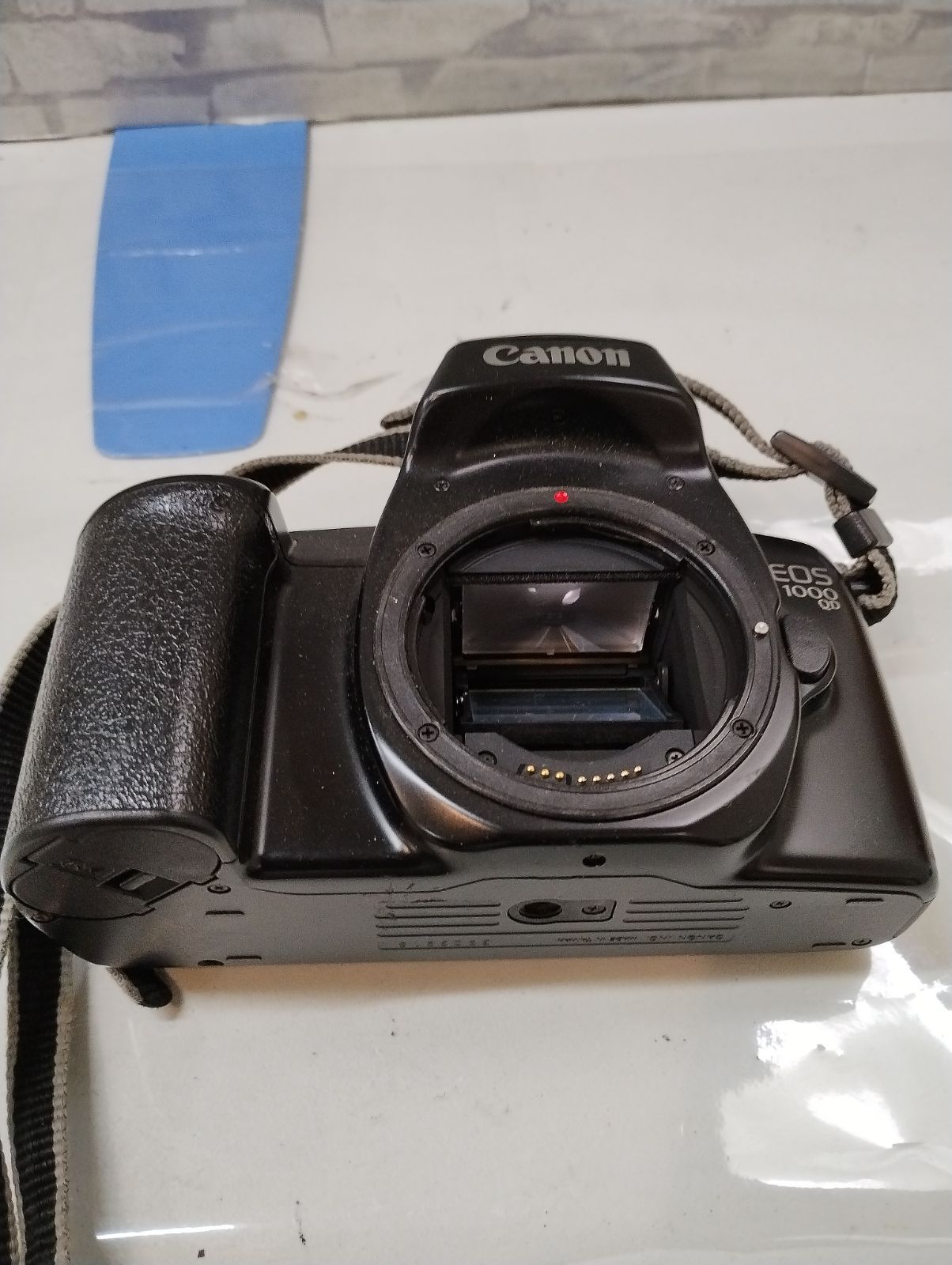 F6-05】◇中古 Canon EOS 1000QD 一眼レフフィルムカメラ - メルカリ