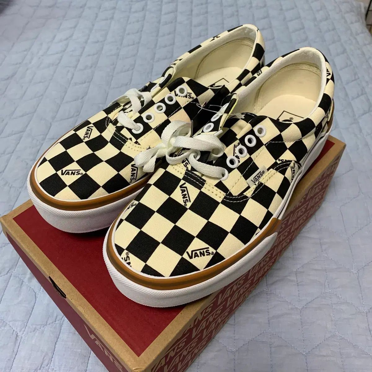 VANS チェッカーボード エラ スタックド 255