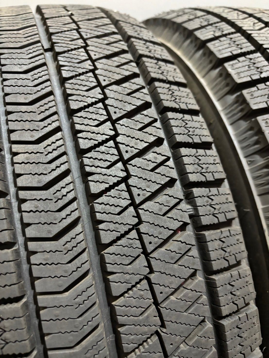 ☆倉庫保管品 195/65R15 BRIDGESTONE/VRX2 20年製 スタッドレス 4本