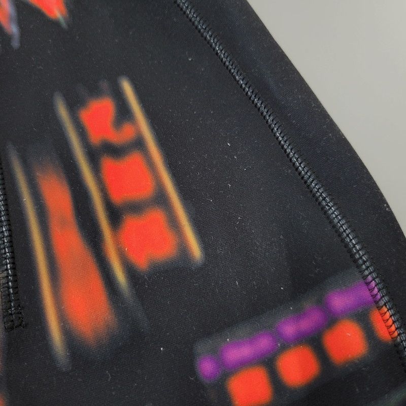 中古品】 VIVIENNE TAM ヴィヴィアンタム 13275922 HONG KONG NEON