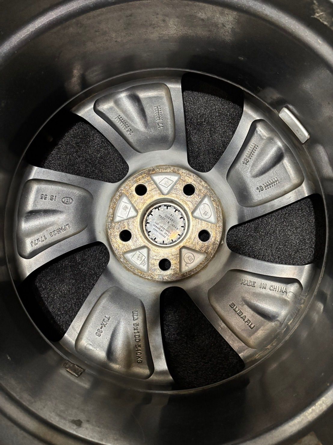 ☆225/60R17 DUNLOP/WINTER MAXX SJ8+ 23年製 スバル XV 純正 17インチ