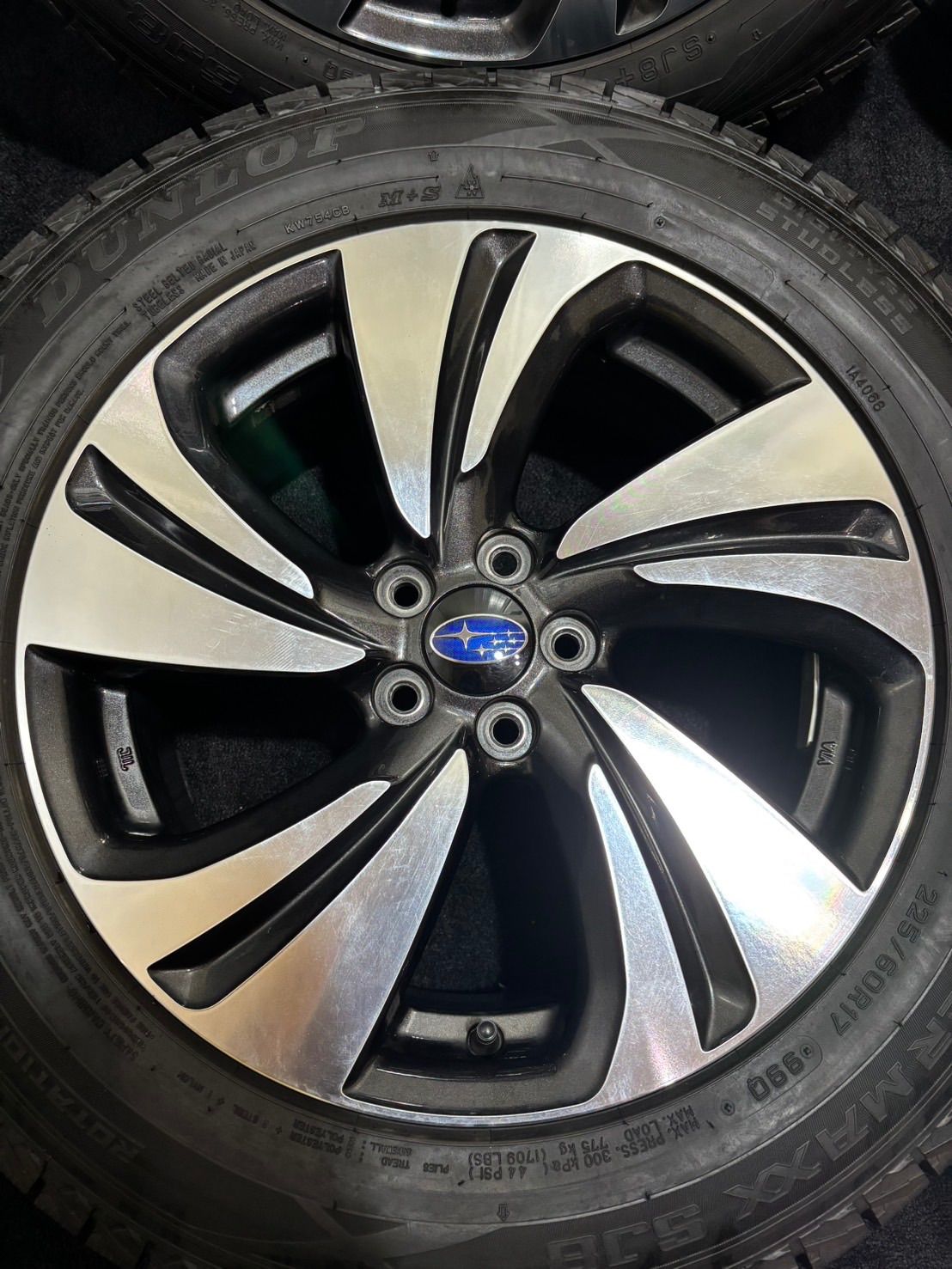 ☆225/60R17 DUNLOP/WINTER MAXX SJ8+ 23年製 スバル XV 純正 17インチ