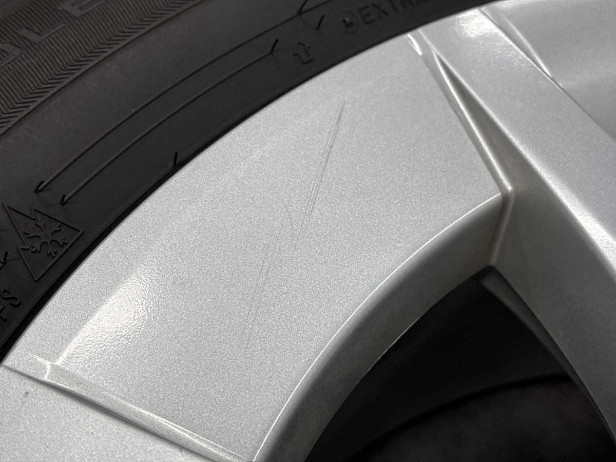 バリ溝】トヨタ プリウスα 純正 16in 6.5J +39 PCD114.3 ダンロップ 