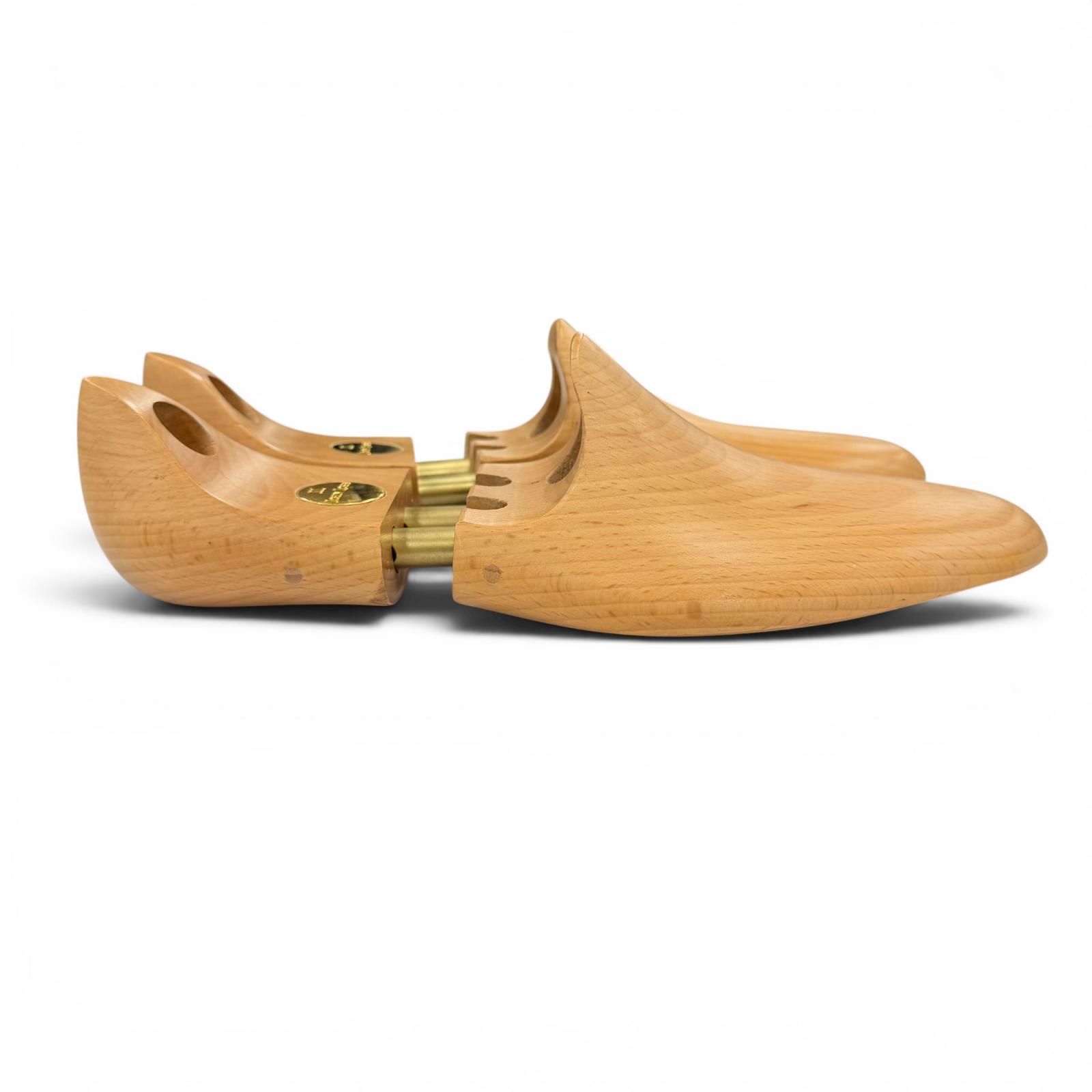 ドンドン見直し】美品△John Lobb ジョンロブ 木製 ロゴプレート