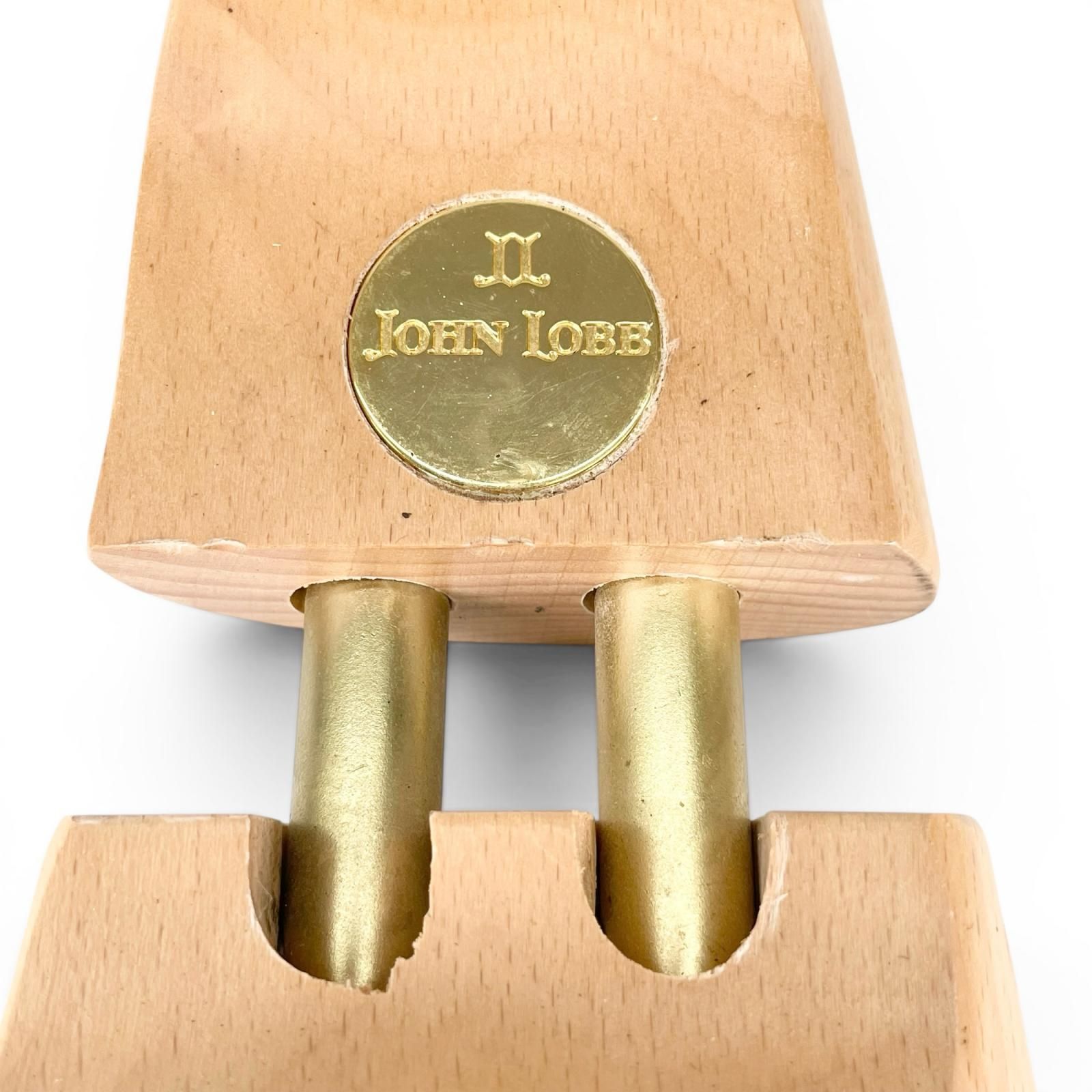 ドンドン見直し】美品△John Lobb ジョンロブ 木製 ロゴプレート