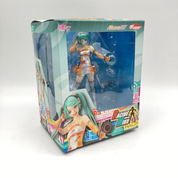 中古】未開封・箱傷み)グッドスマイルカンパニー 1/8 レーシングミク