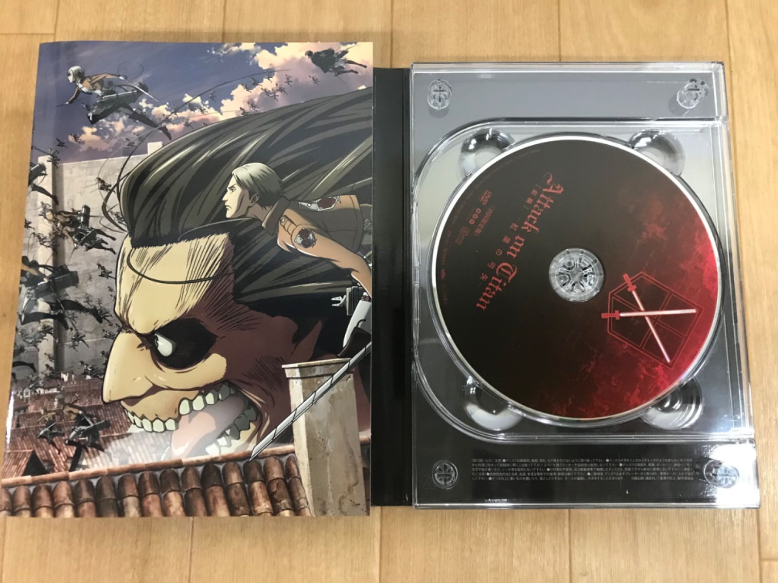 ☆ 進撃の巨人 全巻セット 1巻～34巻 ＋関連本3冊＋CD・DVD付初回限定