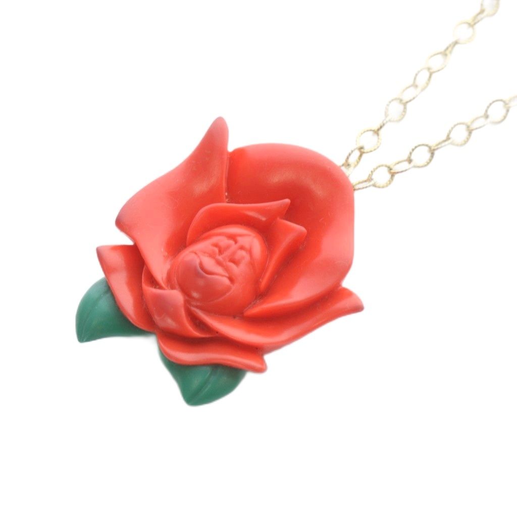 Q-pot. キューポット 不思議の国のアリス 薔薇 ネックレス キューポット Q-POT キューポット ふしぎの国のアリス バラネックレス