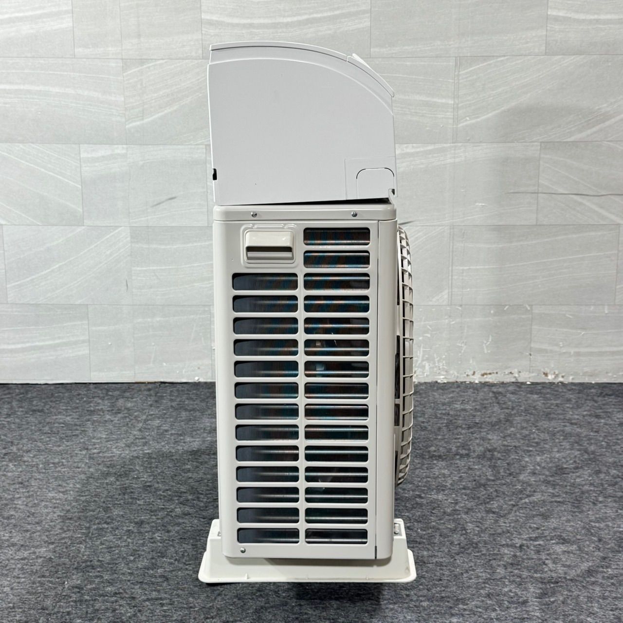 HITACHI ルームエアコン 14畳用 格安 RAS-G40K2 d4763 HITACHI ルームエアコン 14畳用 2023年製 清掃済み 高年式 d6045 日立
