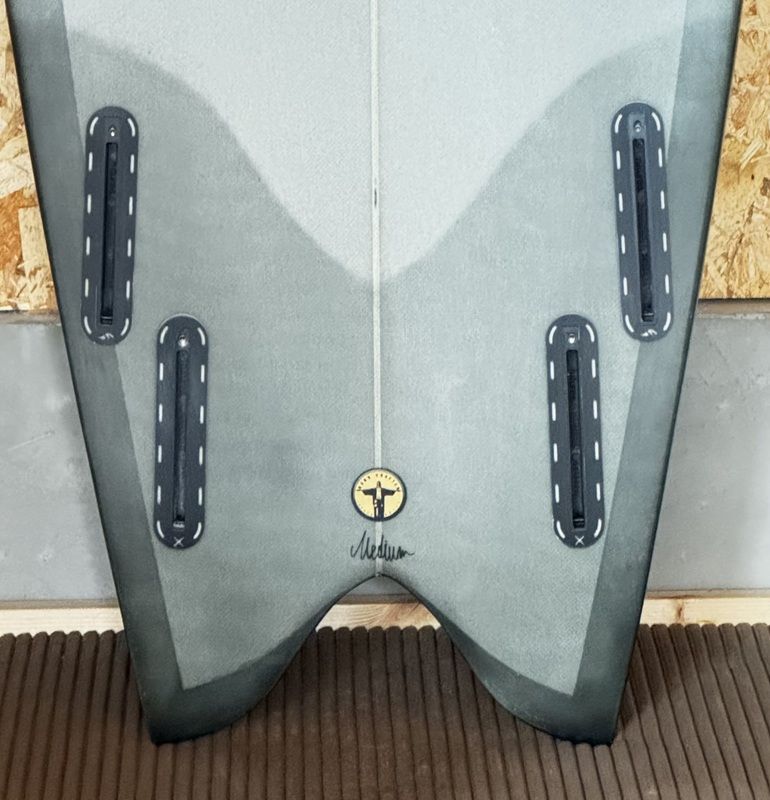 中古】中古サーフボード ミディアム MEDIUM THE BRAND SURFBOARD ARC