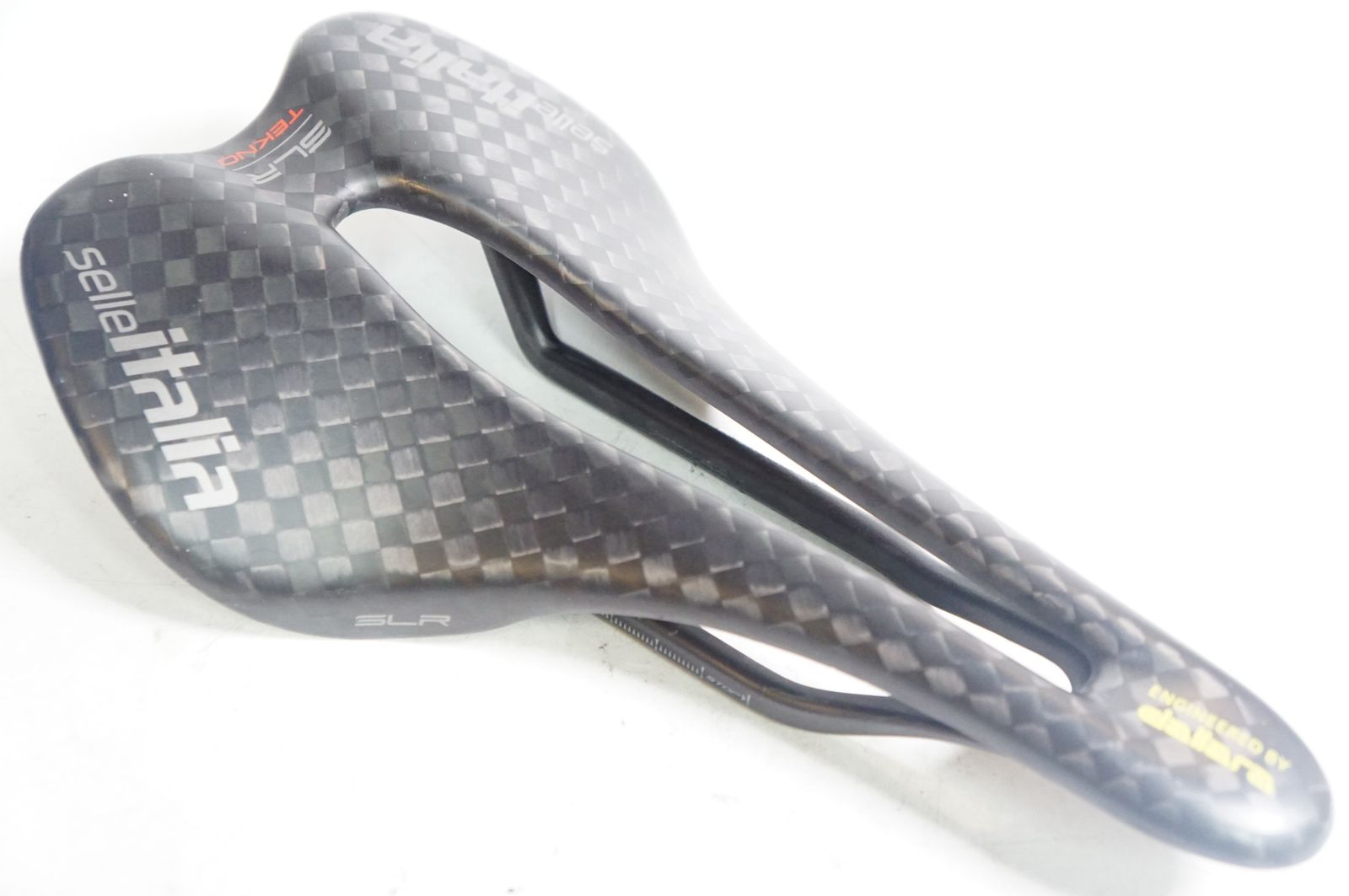 SELLE ITALIA 「セライタリア」 SLR BOOST TEKNO SUPERFLOW サドル 