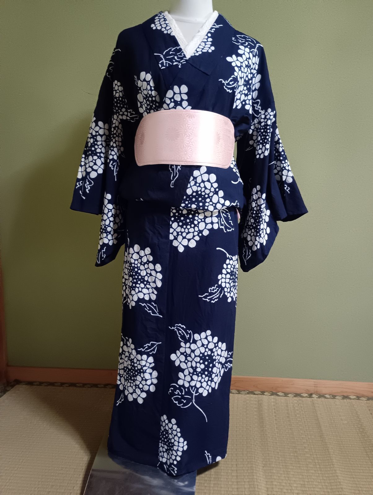 高級浴衣】注染 本染め コーマ地 浴衣 紫陽花柄 紺色 藍色 総柄（着丈