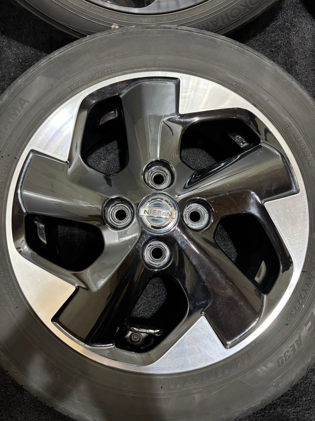 ☆155/65R14 YOKOHAMA/BluEarth-FE 23年製 日産 デイズルークス 