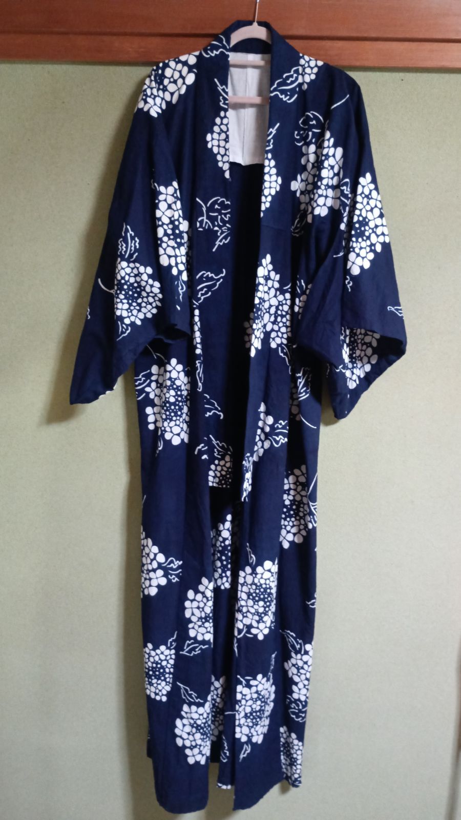 高級浴衣】注染 本染め コーマ地 浴衣 紫陽花柄 紺色 藍色 総柄（着丈