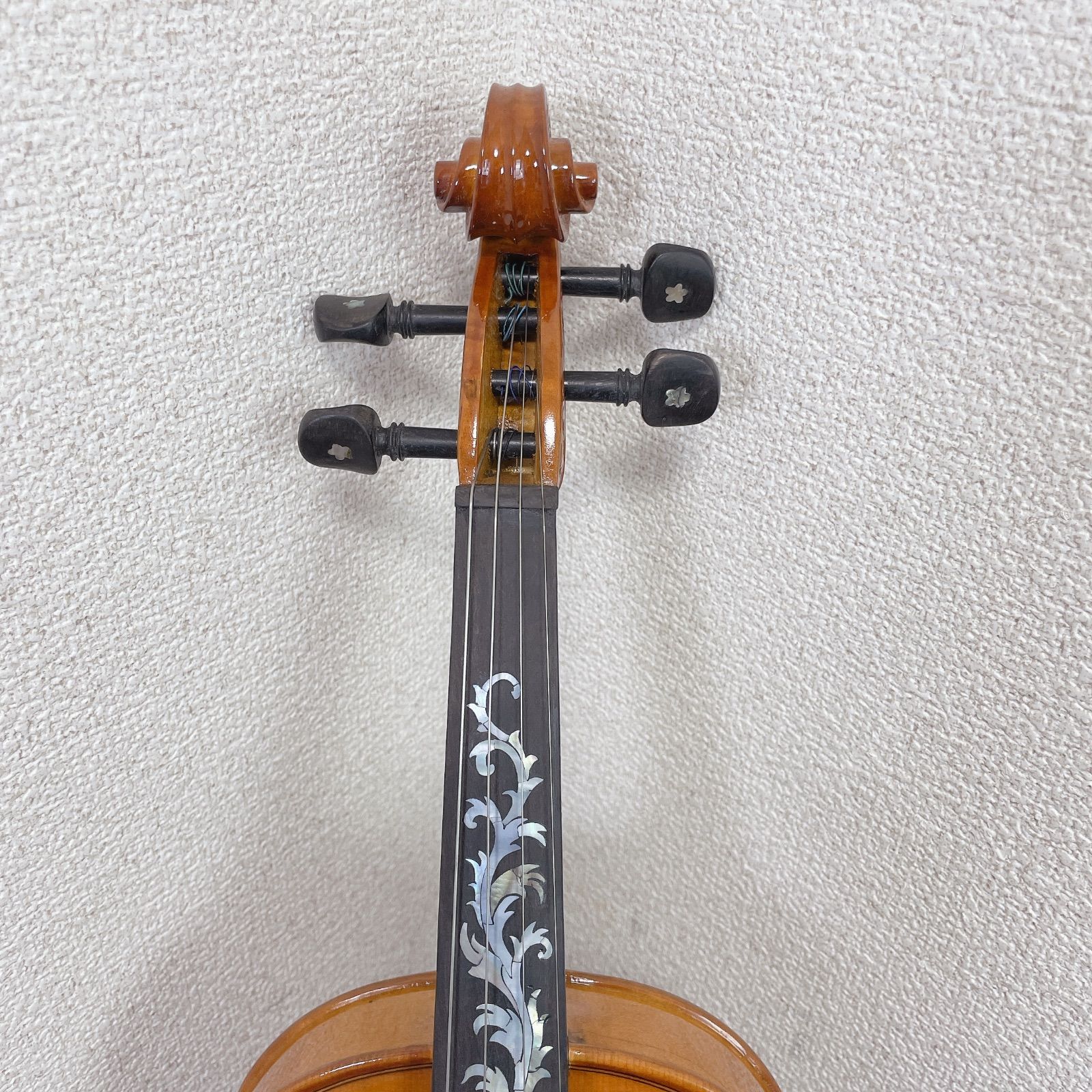 美品 虎杢 4/4 バイオリン 弓 ハードケース付き 弦交換済 希少 一点物 装飾バイオリン 虎杢 4/4 アート 弓 ケース付き - メルカリ