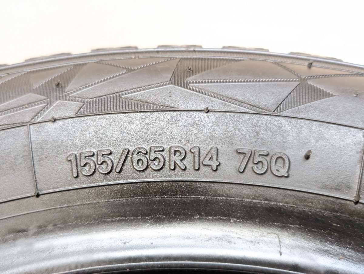 155/65R14 トーヨータイヤ オブザーブ GIZ2 中古タイヤ スタッドレス