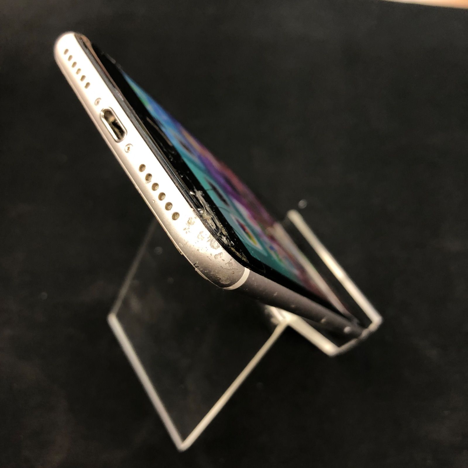 訳あり品】iPhone SE第2世代 auSIMロック解除済 64GB ホワイト【保証